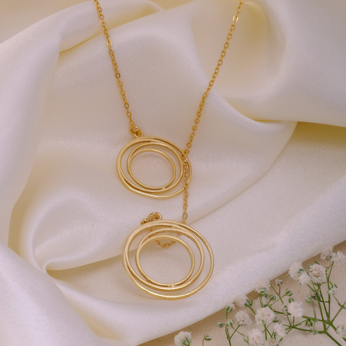 Celeste Circle Necklace