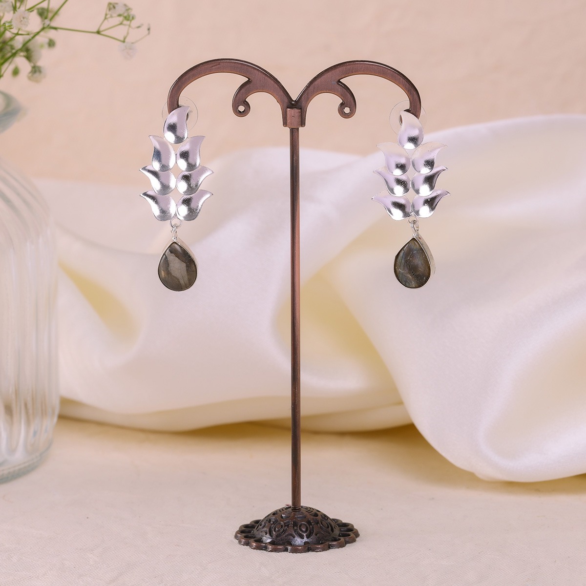 Aaranya Bloom Earrings - Image 2
