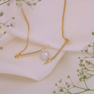 Aarohi Pearl Necklace